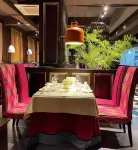 LongChen Huasu Yunbo  Hotel (Daqing East Railway Station) Hotels in Daqing