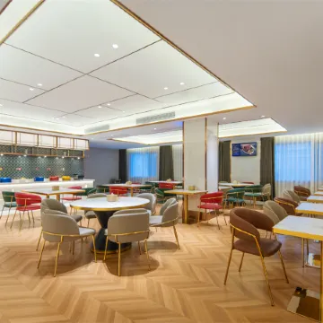 Magnotel Hotel (Anqing Huaining County Government)