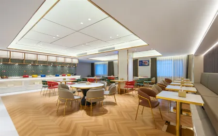 Magnotel Hotel (Anqing Huaining County Government)