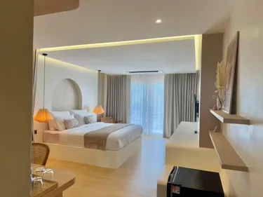 รูปภาพของต้นไทร ทรอปิคอล เกาะพีพี