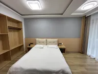 2009 Homestay - New