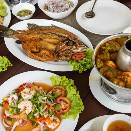 Resto Sea Resort - Baan Krut