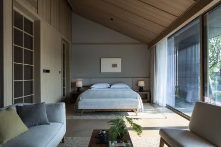 Chilland Hot Spring Villa Отели рядом с достопримечательностью «Taiyi Statue of God»