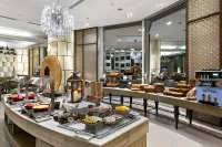 Grande Centre Point Hotel Terminal 21