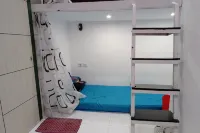 โคสต์ 48 สุราบายา