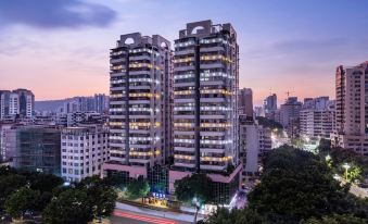 Kaijin Business Hotel (Shaoguan Xihe Bus Station)