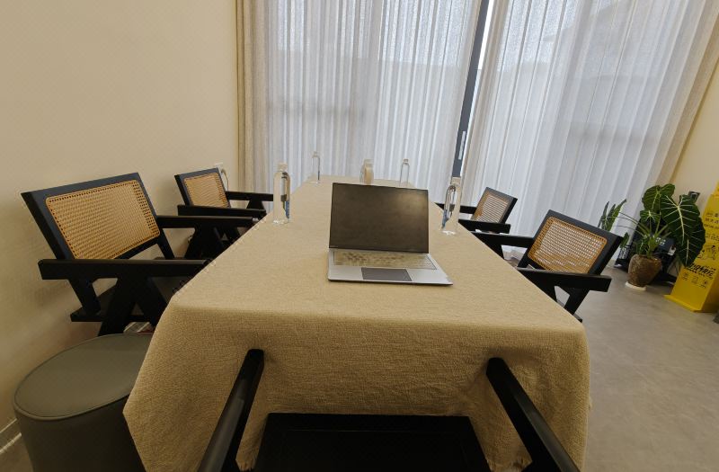 Guiyin Tangshe ・ Dual View | Panoramic Vacation Apartment (Dali Erhai Cai Village Wharf) photo 5