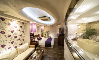 Towers Hotel - Adult Only -