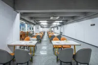 Foshan Hao Sleep Healing Hotel (Ancestral Temple Museum Lingnan New World) - 2-Star