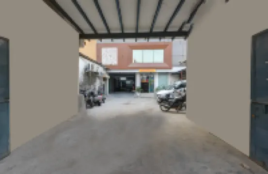 Hotel Aero Homestay near IGI Airport