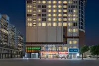 Lavande Hotel (Fangchenggang Dongxing Port Store) Hotels in Dongxing