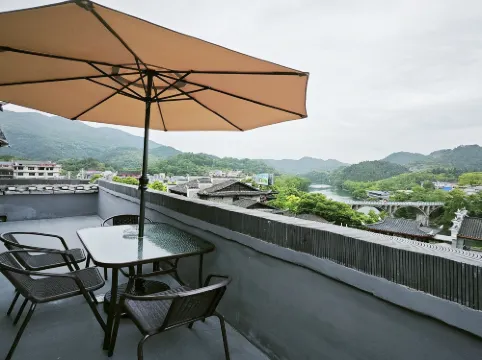 Biancheng Yunshang Landscape Homestay