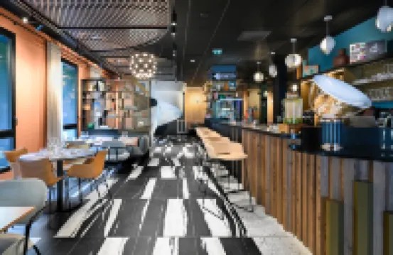 巴黎拉德芳斯廣場雅高TRIBE酒店