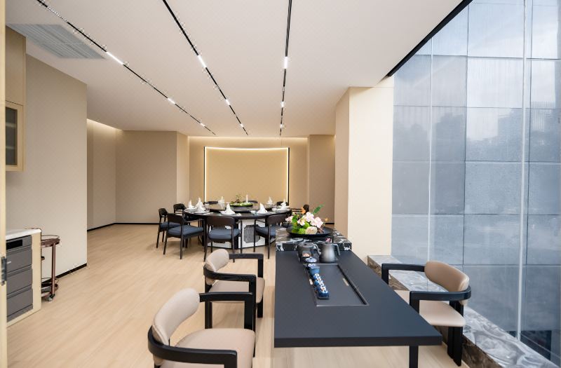 YM Gold Olives Harmony International Hotel photo 5