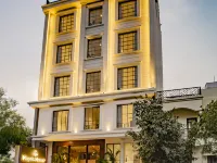 Maya's Manor, a Lake View Hotel Các khách sạn gần Làng thủ công Shilpgram