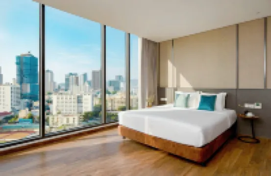 Em Oi Boutique Hotel Hotels near i resort