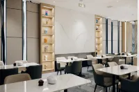 Flourishing  Hotels - breakfast