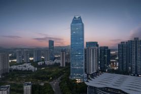 惠州華貿天地榮燦江景亞朵飯店