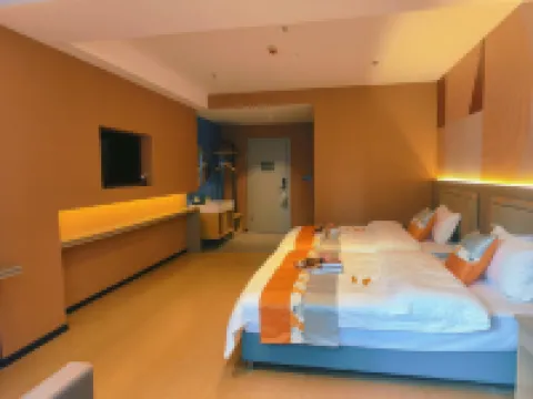 Xinxing Yiju Hotel (Yunzhou Garden)