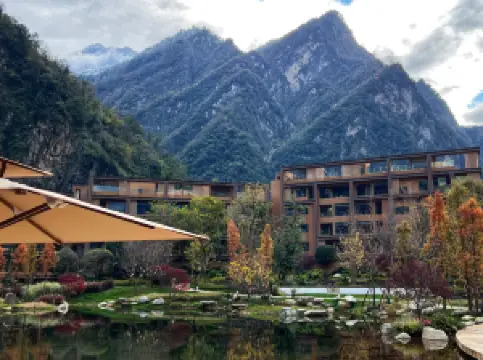 Popular Premium Hotels in Shimian