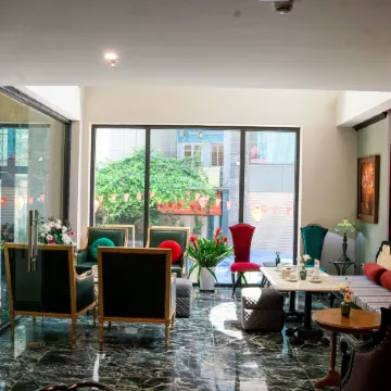Nature Hotel - Ba Dinh Отели рядом с достопримечательностью «Площадь Бадинь»