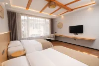 Moshang Cloudland Hot Spring Hotel (Emeishan Baoguo Temple Branch) - New