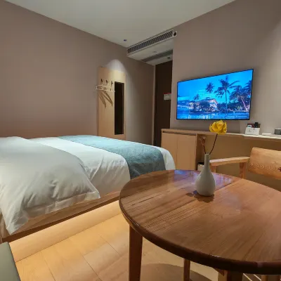 Qujing Baisheng Hotel Hotels near The Source of Zhujiang River