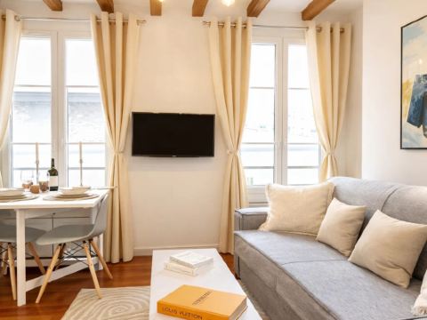 Elegant property - Eiffel Tower & Invalides