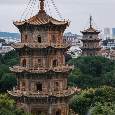 Quanzhou City Garden Hotel Отели рядом с достопримечательностью «Парк Донху»
