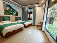 Guangnan Taoxi Riverside Homestay - Bjergudsigt