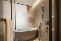 Lanting Garden Hotel