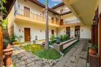 Shishe Retreat · Manghuang Village Scenic Area, Mangshi - parcheggio