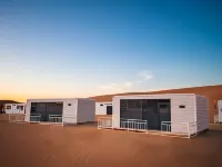 Yuxing Wild Stay · Desert View Tent Homestay Hotel di 