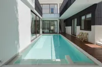 Private Pool Villa Near Bang Tao Beach | Tree O’Clock Pool Villa - 빌라
