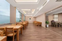 Shida International Hotel