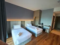 DBC Hotel Semporna - balcony