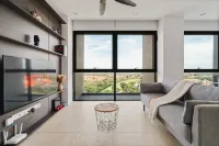 Lumi Tropicana by Chua Home