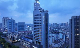 Holiday Inn Express Yiwu International Trade City By IHG
