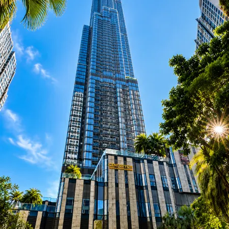 Cozy Haven Apartment - Vinhomes Central Park Отели рядом с достопримечательностью «Небоскреб Landmark 81»