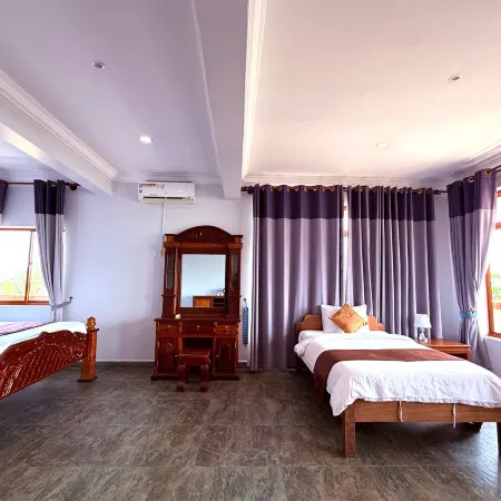 The Moon Kampot Boutique