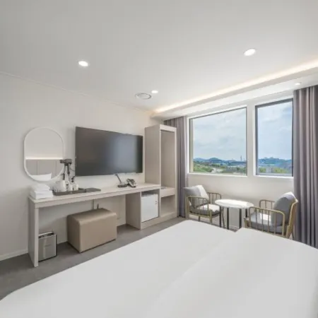 HOTEL EHAN
