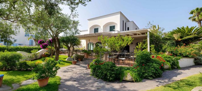 Hotel Boutique Ideal Hotels in Metropolitan City of Naples