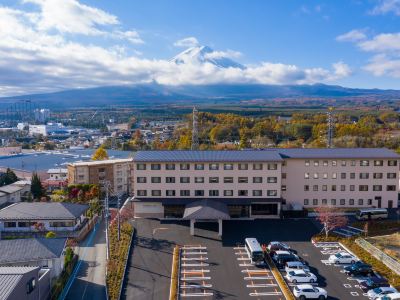Fujikawaguchiko Resort Hotel