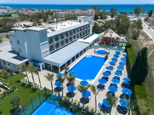 Sveltos Hotel - 3-Star