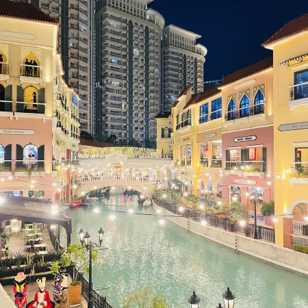 Casa Menuchah @ Venice Luxury Residences, near BGC and Airport