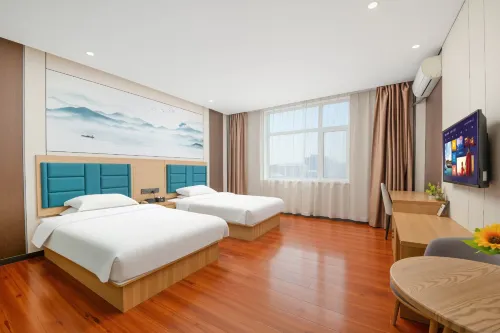 Junyue Huating Holiday Hotel - 2 Sao