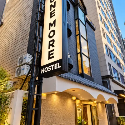 One More Hostel Hoteles cerca de Estación de Cheonggu