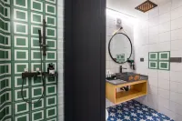 Qingyuan Zhufeng Jiangshe Homestay - ที่มีบาร์
