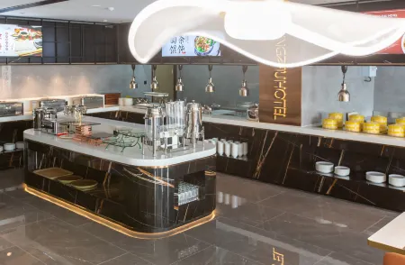 Lanling pearl Holiday Hotel