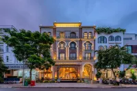 Khách sạn & căn hộ Golden Tree Các khách sạn gần Tạp Hoá Hai Cải